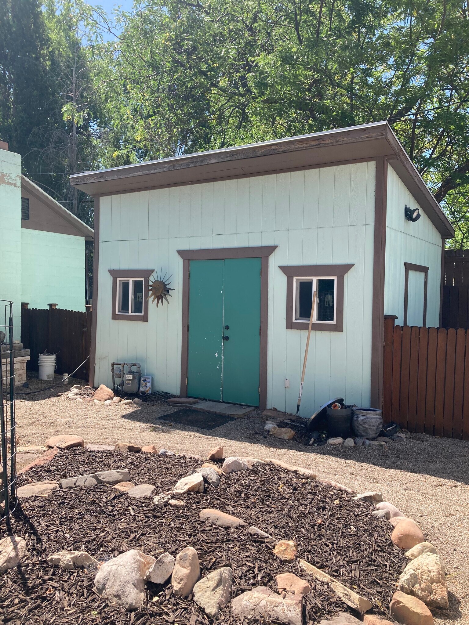 Building Photo - 1325 S 200 E