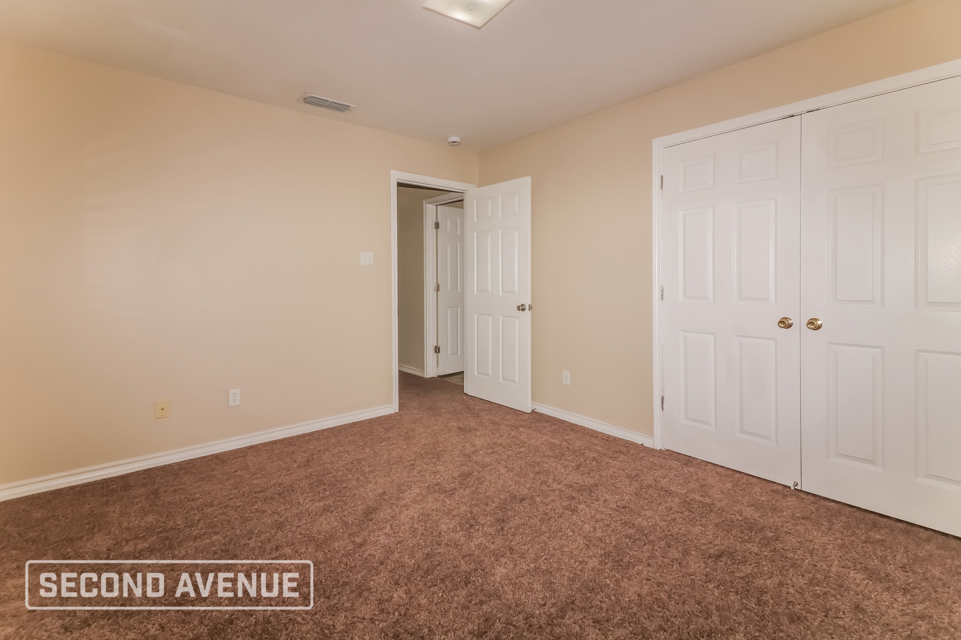 Building Photo - 1968 Westwood Dr