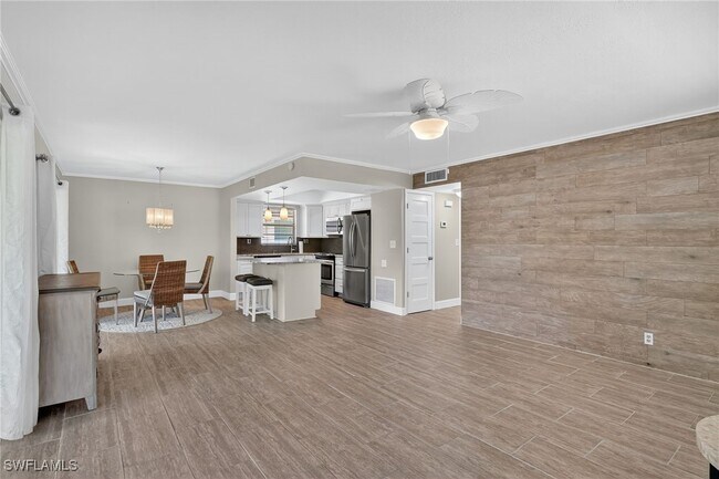 Building Photo - 1549 Sandpiper St