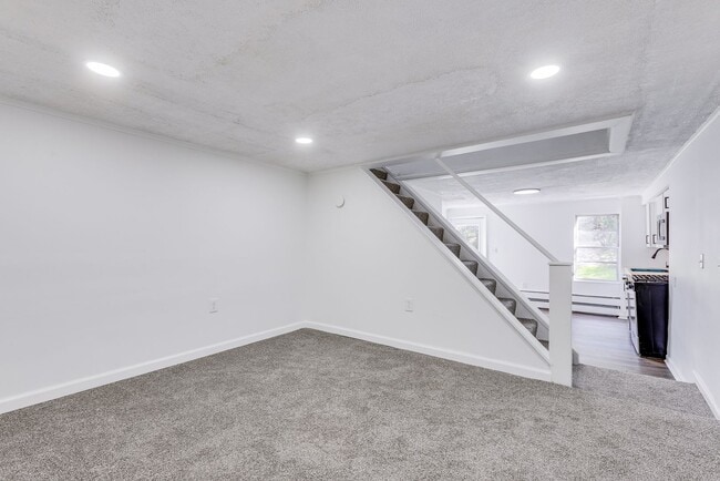 Building Photo - 2675 S 18th St