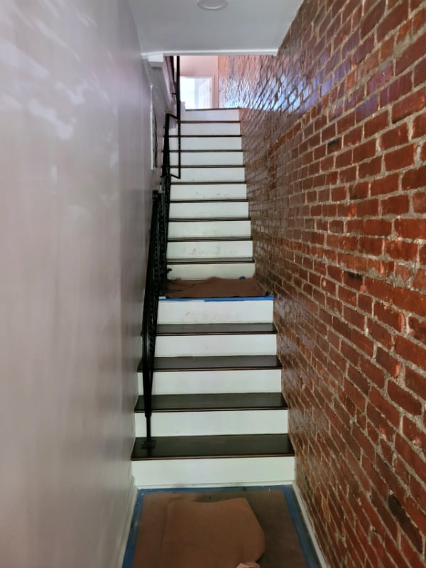 Building Photo - 705 S 52nd St