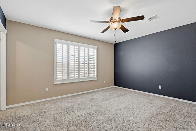 Building Photo - 14809 Tierra Crystal Ave
