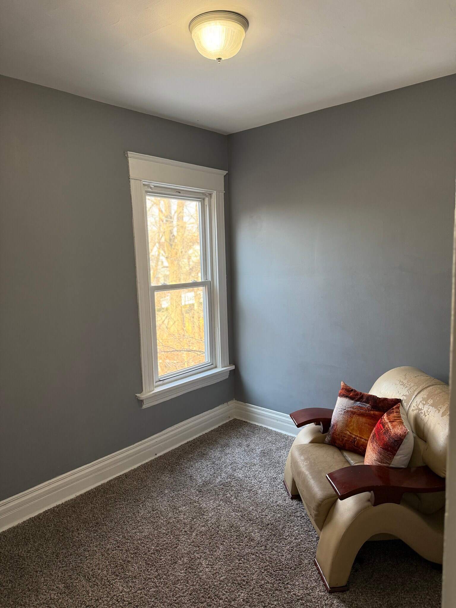 Building Photo - 12034 S Eggleston Ave