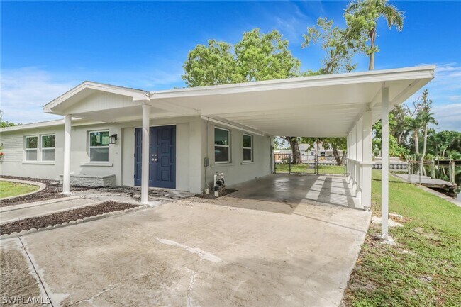 Building Photo - 1152 Harbor Dr