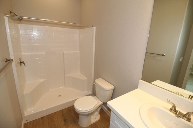 Building Photo - 2343 N Arthur Ave