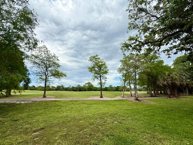 Building Photo - 8301 Sands Point Blvd