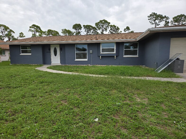 Primary Photo - 2064 Pellam Blvd