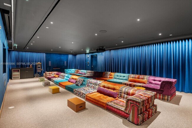 Building Photo - 501 West Ave