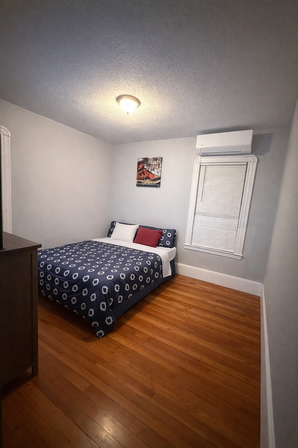 Building Photo - 209 Princeton St