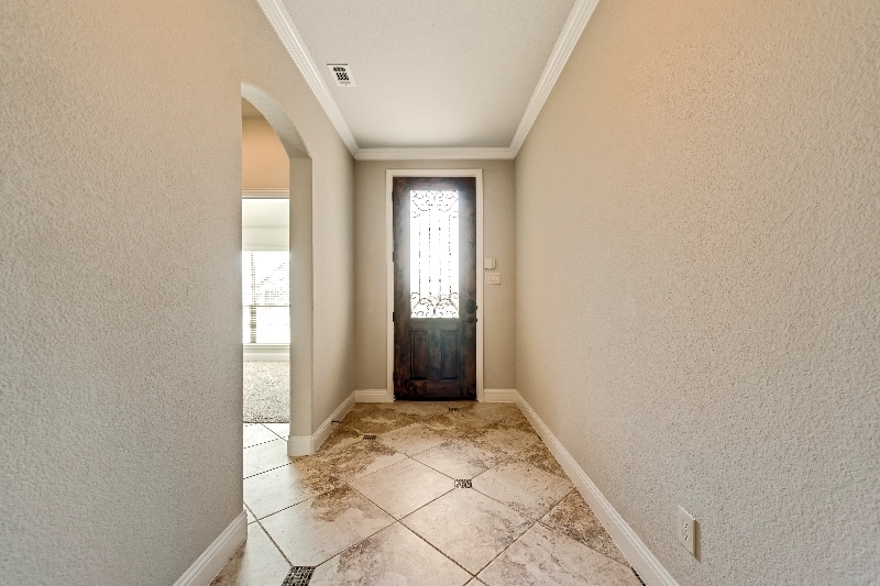 Building Photo - 110 Stallion St