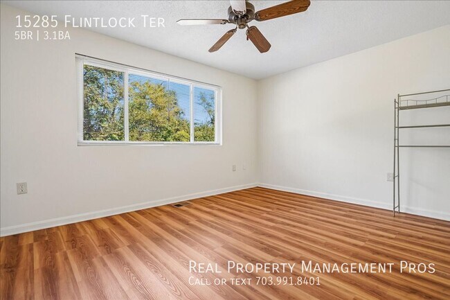 Building Photo - 15285 Flintlock Terrace