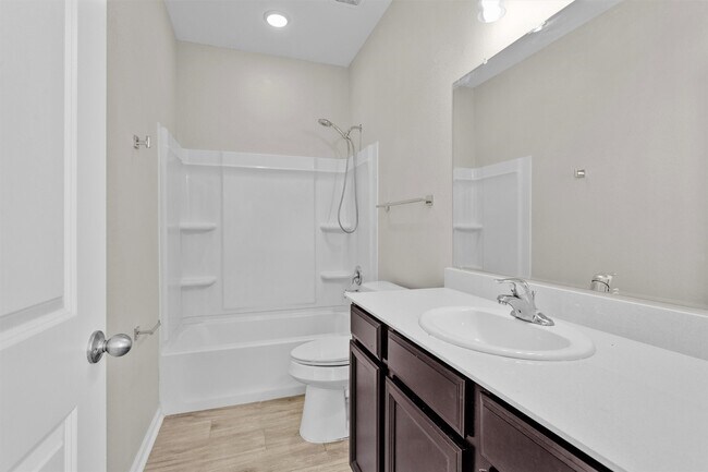 Building Photo - 1028 White Birch Ln