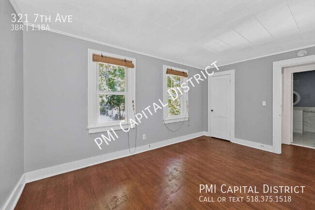 Building Photo - 321 7th Ave