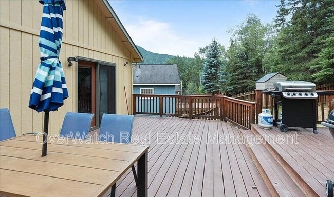 Building Photo - 19527 Highland Ridge Dr