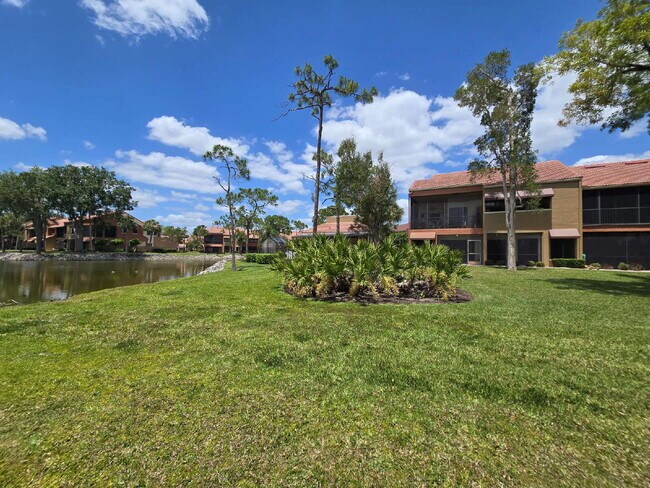 Building Photo - 7170 Golden Eagle Ct