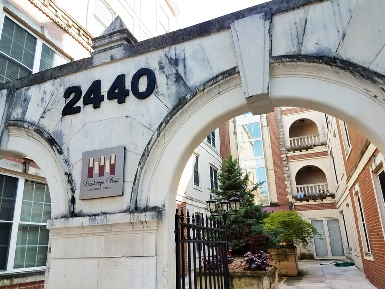 Primary Photo - 2440 Massachusetts Ave