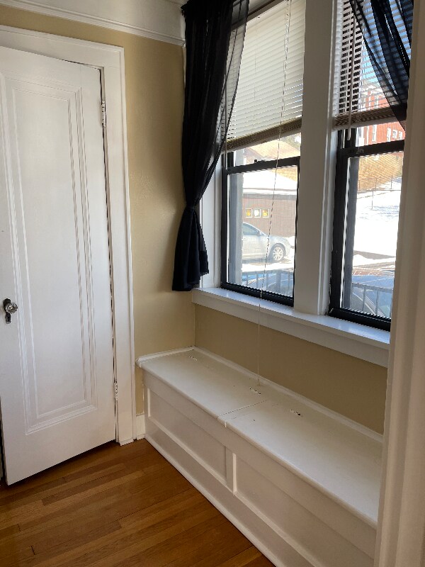 Building Photo - 3270 Dell Ave