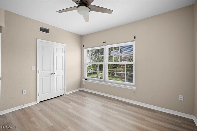 Building Photo - 23660 Walden Center Dr