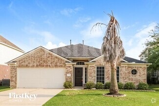Building Photo - 5914 Rosemary Circle