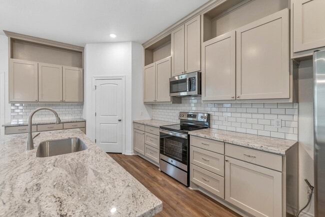 Building Photo - 1220 Neal Pickett Dr