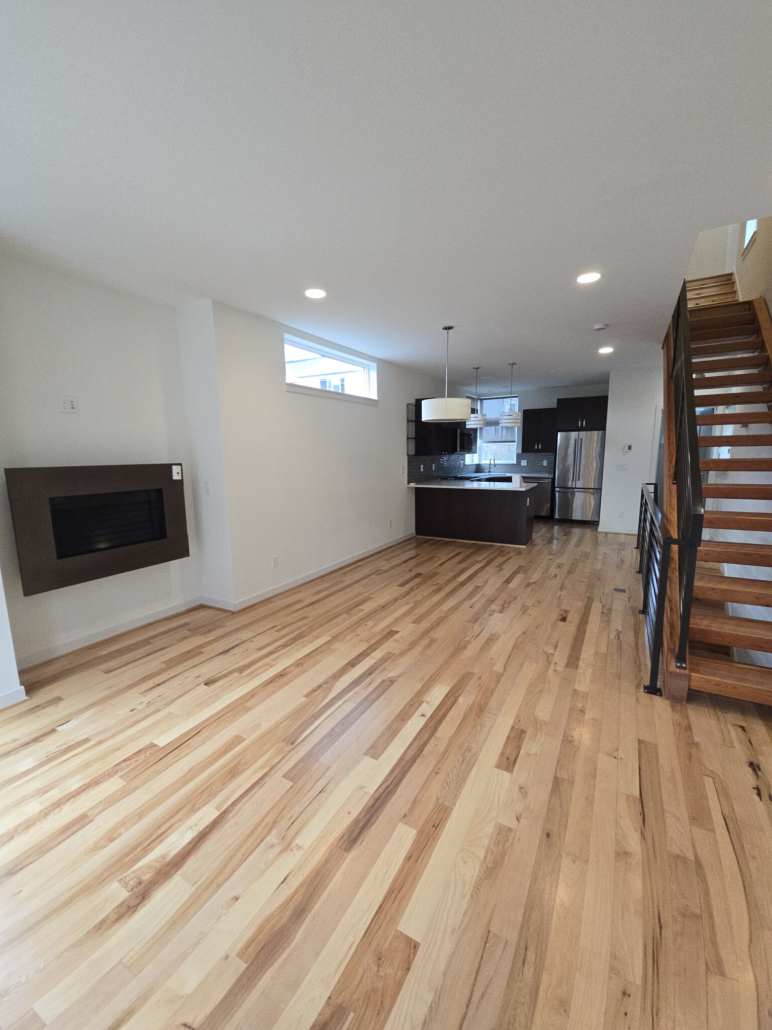 Building Photo - 2420B NW 61st St