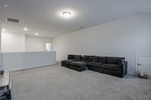 Building Photo - $750 Off First Month’s Rent with 18-Month ...