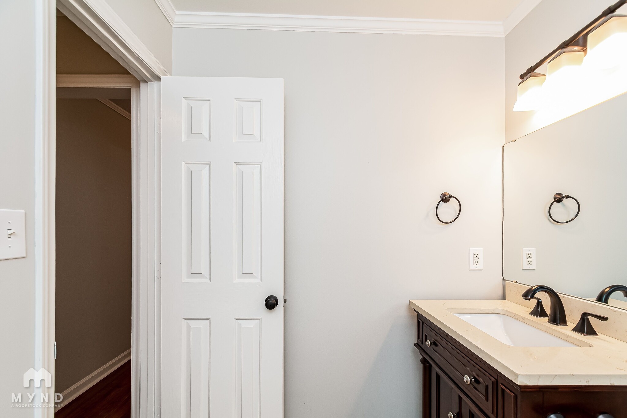 Building Photo - 1310 Worland Dr