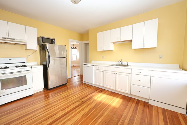 Building Photo - 111 E Elm Ave