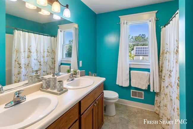 Building Photo - A Perfect Home for Gatherings & Everyday L...
