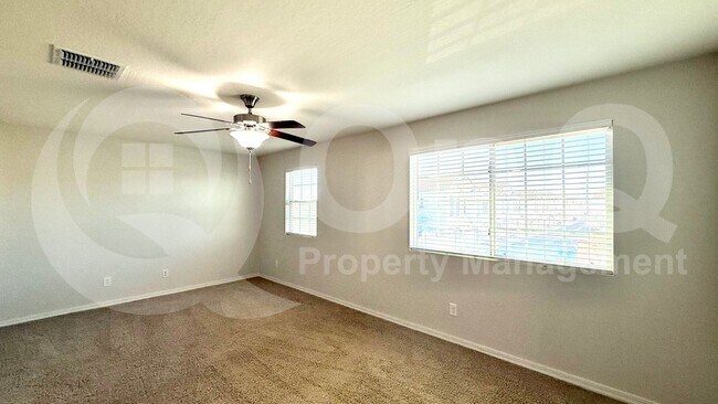 Building Photo - 2282 S Deerfield Ln