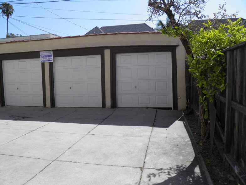 Building Photo - 336 N Ogden Dr