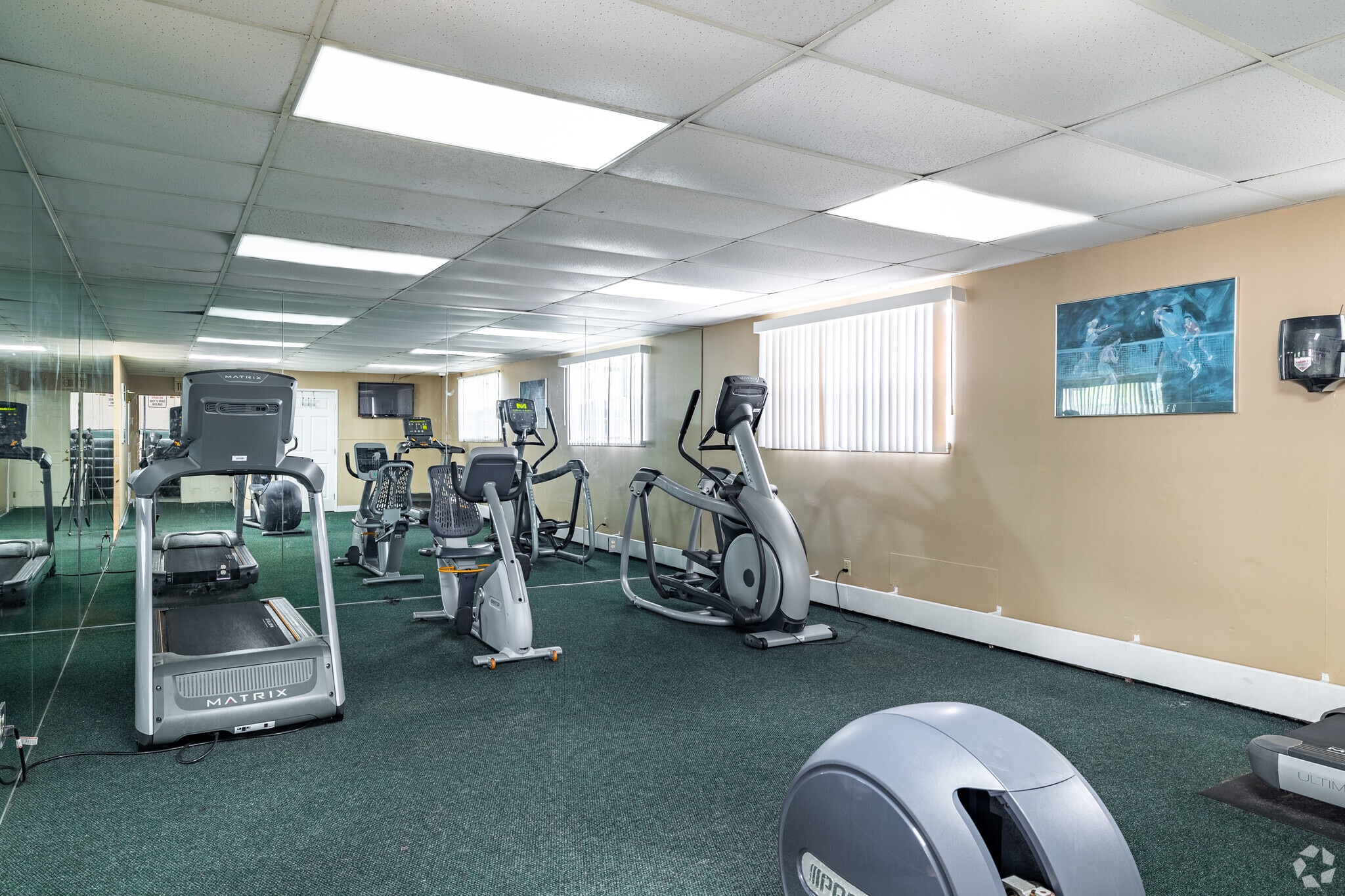 Fitness Center - Kerrybrook Apartments