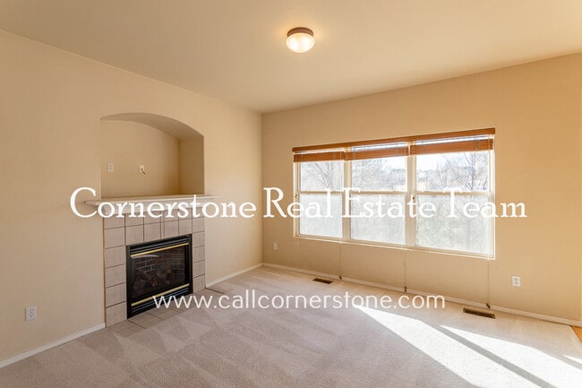 Building Photo - 819 Ridgebury Pl