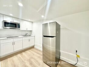 Building Photo - 1447 S Sherbourne Dr