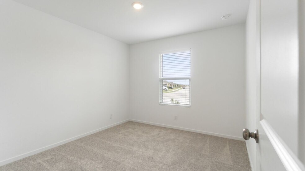 Building Photo - 1263 Falcon Hts Dr