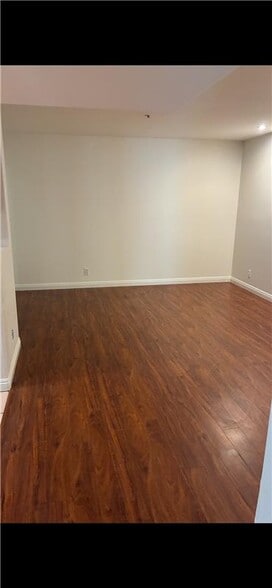 Building Photo - 1161 Spazier Ave