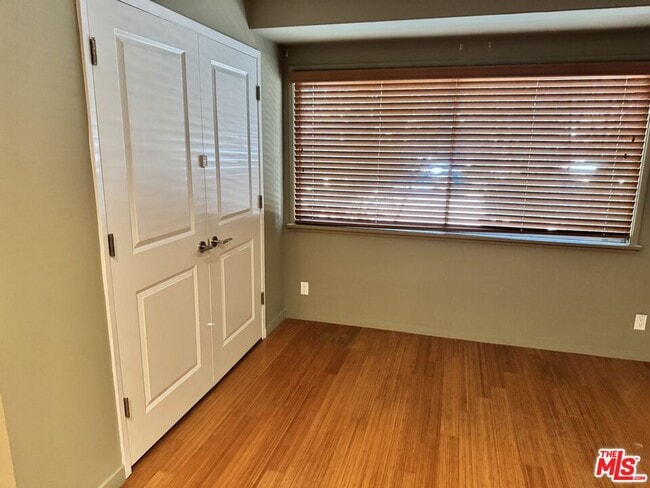 Building Photo - 5029 Westpark Dr