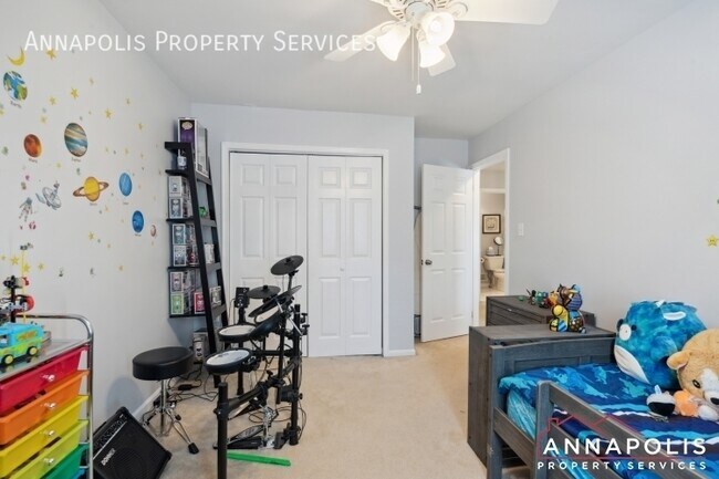 Building Photo - 364 Ellenham Ct