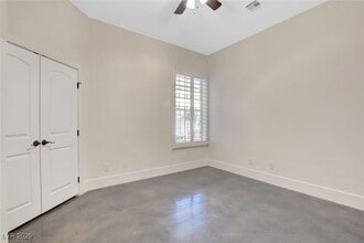 Building Photo - 10728 Elm Ridge Ave