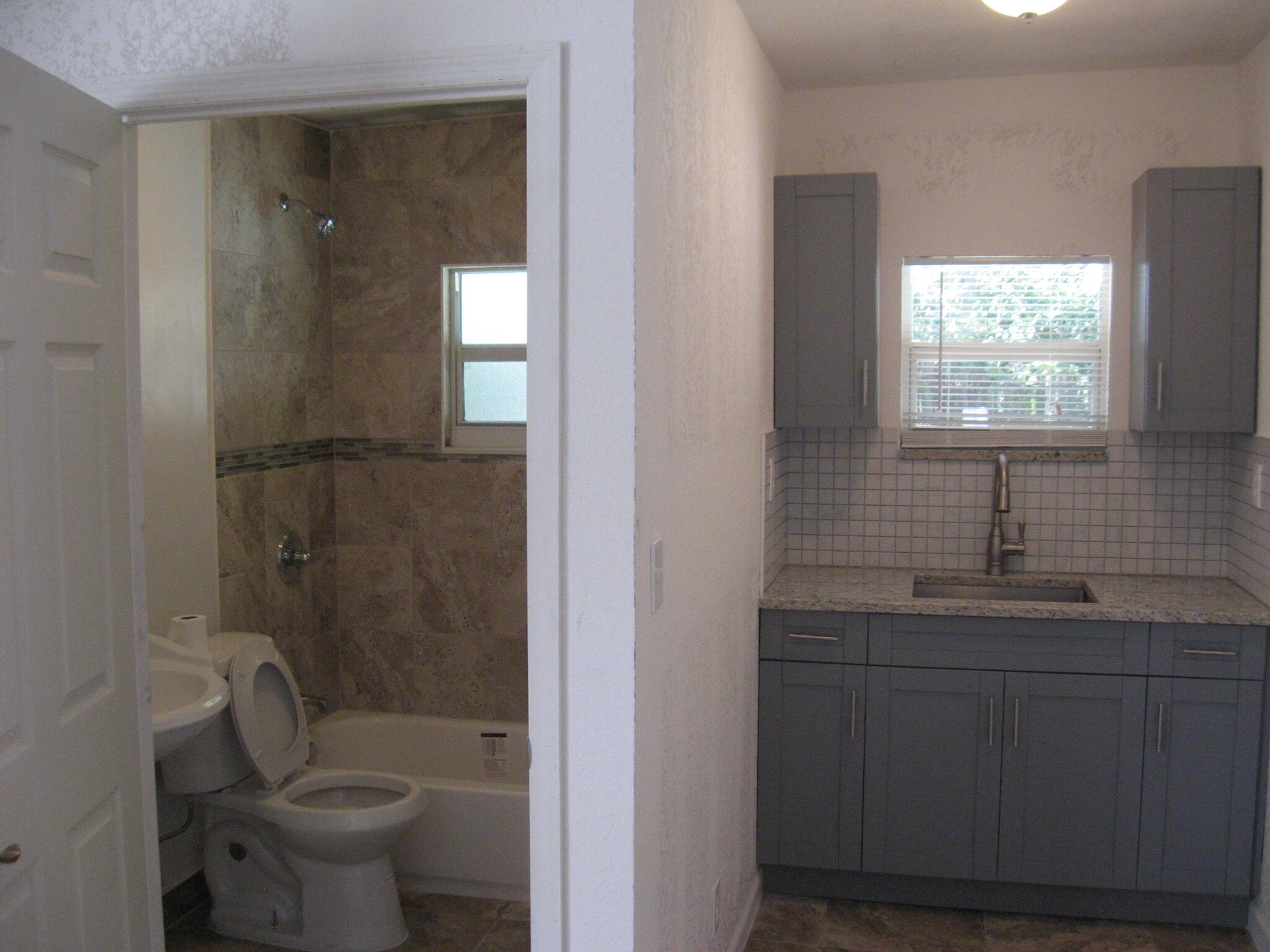 Building Photo - 1245 19th Ave N