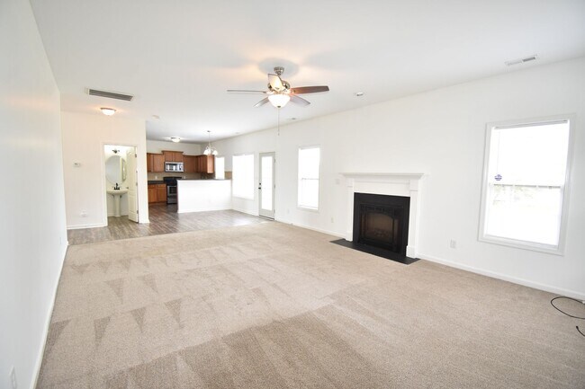 Building Photo - (Coming Soon)   4 Bedroom and 2.5 Bath Hom...