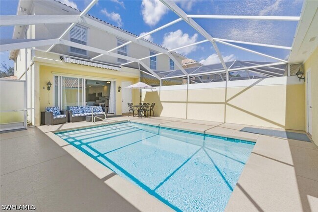 Building Photo - 6076 Islandwalk Blvd