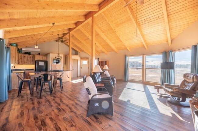 Building Photo - 3529 N Pagosa Blvd