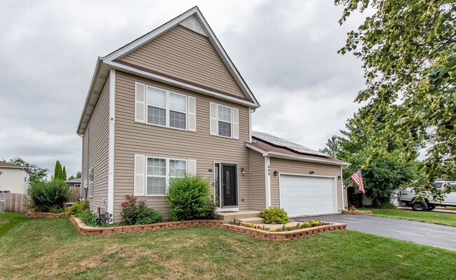 Primary Photo - 686 Chippewa Cir