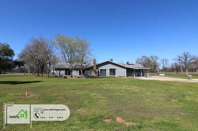 Building Photo - 3253 Tarmac Rd