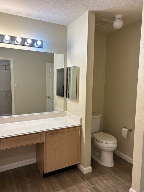 Building Photo - 10451 N Fallen Bough Dr