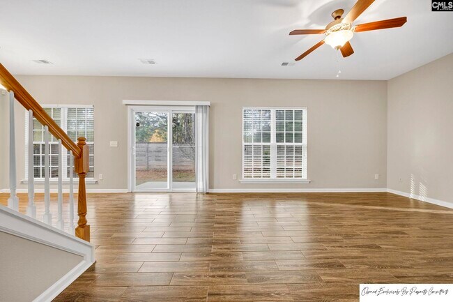 Building Photo - 143 Springhaven Dr