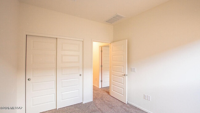 Building Photo - 9143 Blue Roan Ln