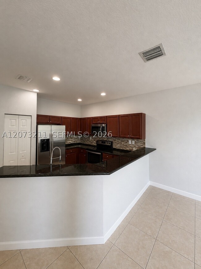Building Photo - 14701 SW 22nd Terrace