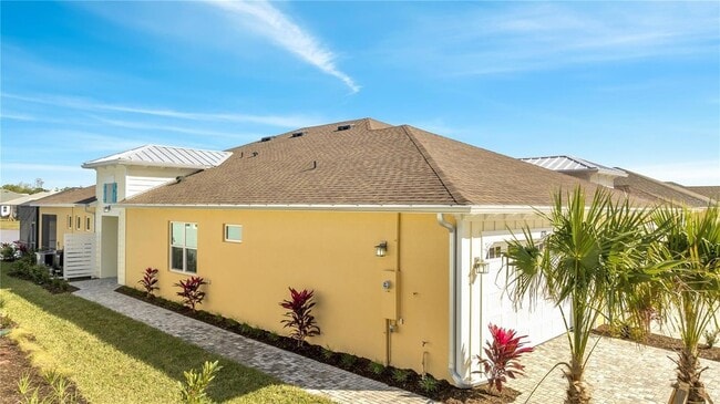 Building Photo - 879 Margaritaville Ave